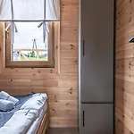 펜션 Wooden House In With