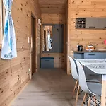Wooden House In With 펜션 두슈니키 즈드로지