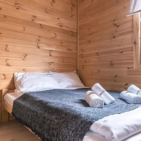 Wooden House In With 두슈니키 즈드로지