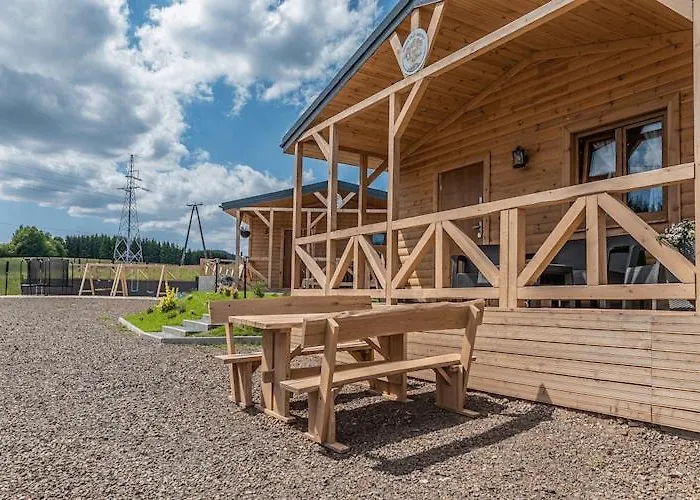 펜션 Wooden House In With 두슈니키 즈드로지