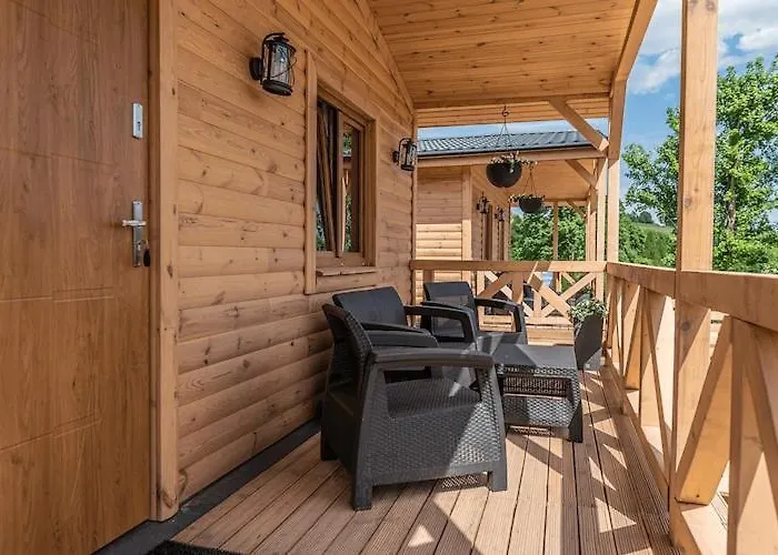 펜션 Wooden House In With 두슈니키 즈드로지